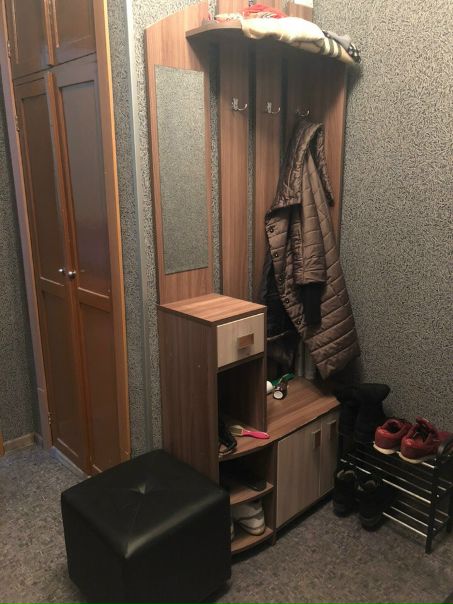 Ищу соседку (девушку) в комнату в двухкомнатной квартире по улице Артамонова. <br>М. Славянский бульвар. <br>Оплата+счетчики ~ 19.000 <br>Чистая уютная квартира.<br>Пиши в лс - фото Фото: Ищу соседку (девушку) в комнату в двухкомнатной квартире по улице Артамонова. <br>М. Славянский бульвар. <br>Оплата+счетчики ~ 19.000 <br>Чистая уютная квартира.<br>Пиши в лс