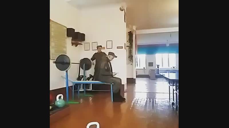 Праздничный проёб армия выходной