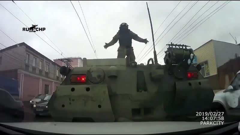 Дави их, блеать!