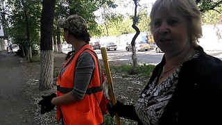 Покрасили чюучастками дома 11 и 13 на Козловской