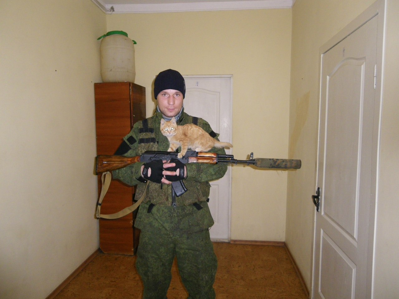 https://pp.userapi.com/c846021/v846021899/d2dca/_sJJlVcXURQ.jpg