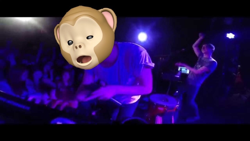 Animoji Karaoke ~ Woody Allen