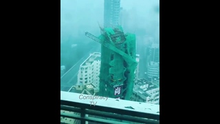 Super Typhoon Slams Cranes!! Mangkhut,Hong Kong,China 16.sept.2018