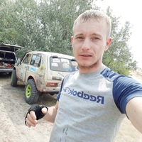 Игорь Поплавок