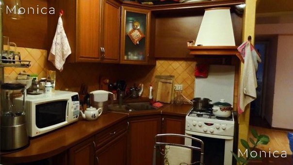 Фото: Сдается комната в трехкомнатной квартире, 2 мин пешком от метро Варшавская.<br>Стоимость комнаты: 23 тыс. руб., коммуналка включена. Депозит 23 тыс. руб.<br>Сдает представитель собственника (не агент, договор с собственником)<br>Описание от представителя:<br>