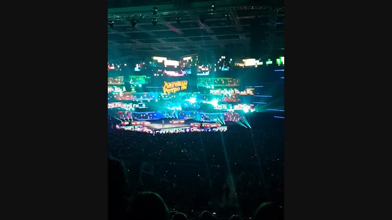 VID_29640708_160906_975.mp4