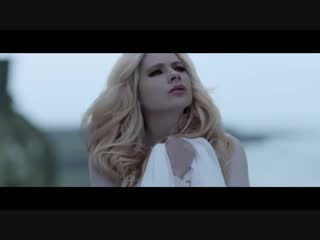 Аврил Лавин \ Avril Lavigne - Head Above Water (Official Video) новый клип 2018