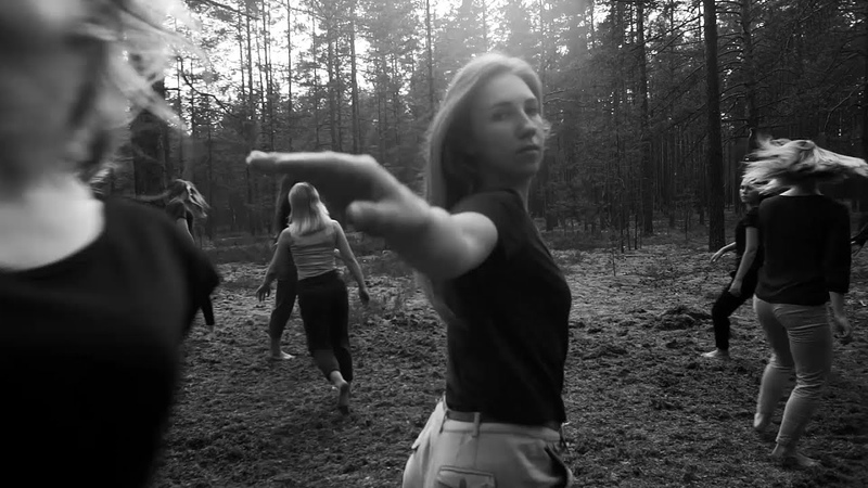 8 Dance Studio (ЧБ)