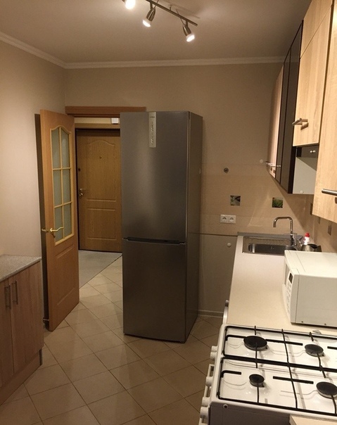 Марьиной Рощи 4-я, 8а <br>Марьина роща — 750 м <br>сдается 1к/кв на длительный срок порядочным, платежеспособным жильцам. В кв есть вся необходимая мебель и техника (см фото, все соответствует) Сан узел совмещен. <br>27000т.р <br>89099742860 - фото Фото: Марьиной Рощи 4-я, 8а <br>Марьина роща — 750 м <br>сдается 1к/кв на длительный срок порядочным, платежеспособным жильцам. В кв есть вся необходимая мебель и техника (см фото, все соответствует) Сан узел совмещен. <br>27000т.р <br>89099742860