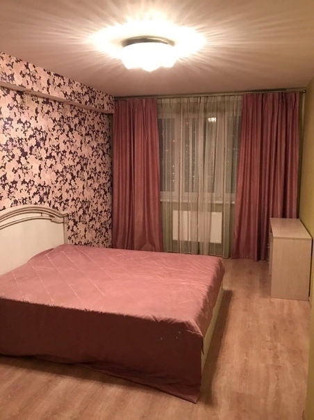 Никулинская, 23 к1, 2 комнатная <br>89265170930 <br>Подробнее на странице вконтакте ( на стене ) <br>35000 <br>Сдаю 2-комнатную квартиру только на длительный срок . Квартира светлая, уютная. В зале: диван, телевизор. Кухня также меблирована полностью. Техника вся предоставляется: телевизор, холодильник, микроволновка, стиральная машинка. Двор чистый и спокойный. В пешей доступности, остановки, магазины и многое другое. Развита инфраструктура, недалеко от дома метро Озерная. Звоните, пишите договоримся о просмотре. <br>#арендаквартирвмоскве#снимуквартиру#сдамквартиру#снимуквартирумосква#сдамквартирумосква#арендаквартир#москвааренда#снятьквартирувмоскве#квартиравмоскве#недвижимостьвмоскве#следуй#следуйзамной#подпишись#девушка#девушки#лайки#лайкивзаимно#селфи#привет#инстаграм#супер#инстаграманит#ремонтквартир#инстамода#мода#универ#университет#москва - фото Фото: Никулинская, 23 к1, 2 комнатная <br>89265170930 <br>Подробнее на странице вконтакте ( на стене ) <br>35000 <br>Сдаю 2-комнатную квартиру только на длительный срок . Квартира светлая, уютная. В зале: диван, телевизор. Кухня также меблирована полностью. Техника вся предоставляется: телевизор, холодильник, микроволновка, стиральная машинка. Двор чистый и спокойный. В пешей доступности, остановки, магазины и многое другое. Развита инфраструктура, недалеко от дома метро Озерная. Звоните, пишите договоримся о просмотре. <br>#арендаквартирвмоскве#снимуквартиру#сдамквартиру#снимуквартирумосква#сдамквартирумосква#арендаквартир#москвааренда#снятьквартирувмоскве#квартиравмоскве#недвижимостьвмоскве#следуй#следуйзамной#подпишись#девушка#девушки#лайки#лайкивзаимно#селфи#привет#инстаграм#супер#инстаграманит#ремонтквартир#инстамода#мода#универ#университет#москва