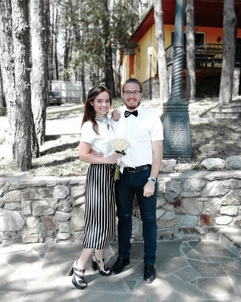 Ищем хату (однушку)!<br>О нас:<br>* граждане РФ<br>* молодые (22 и 25 годиков)<br>* энергичные (со своими лампочками)<br>* платежеспособные (при бабле)<br>* чистоплотные и без вредных привычек<br>* ответственные<br>* без детей и животных<br><br>О вас:<br>* однокомнатная квартира <br>* до 30 000/мес<br>* местоположение указано на фото<br>* до метро (мцк) пешком не более 15 минут <br>* Заселение до 14 декабря (но можем и сегодня) <br>* без бабушкиного ремонта<br>* аккуратная, чистая ванная комната<br><br>+79774383930<br><br> Шелухина - фото Фото: Ищем хату (однушку)!<br>О нас:<br>* граждане РФ<br>* молодые (22 и 25 годиков)<br>* энергичные (со своими лампочками)<br>* платежеспособные (при бабле)<br>* чистоплотные и без вредных привычек<br>* ответственные<br>* без детей и животных<br><br>О вас:<br>* однокомнатная квартира <br>* до 30 000/мес<br>* местоположение указано на фото<br>* до метро (мцк) пешком не более 15 минут <br>* Заселение до 14 декабря (но можем и сегодня) <br>* без бабушкиного ремонта<br>* аккуратная, чистая ванная комната<br><br>+79774383930<br><br> Шелухина