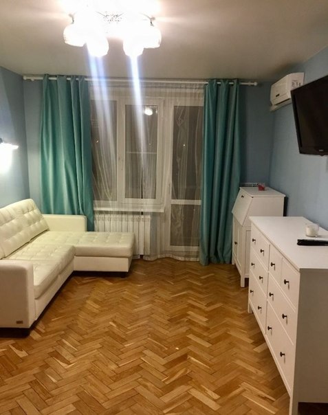 м.пр-т Вернадского в 5ти минутах адрес УДАЛЬЦОВА,59 <br>В доме тихие интеллигентные соседи. Установлены стеклопакеты пвх, отопление, кондиционер, заменены трубы. Квартира полностью укомплектована современной мебелью и бытовой техникой. Холодильник, посудомоечная машина, стиральная машина. Шаговая доступность от метро. Развитая инфраструктура - торговый центр, детские сады, школы, поликлиники, магазины. цена 29 тр все вопросы по телефону 89000845767 - фото Фото: м.пр-т Вернадского в 5ти минутах адрес УДАЛЬЦОВА,59 <br>В доме тихие интеллигентные соседи. Установлены стеклопакеты пвх, отопление, кондиционер, заменены трубы. Квартира полностью укомплектована современной мебелью и бытовой техникой. Холодильник, посудомоечная машина, стиральная машина. Шаговая доступность от метро. Развитая инфраструктура - торговый центр, детские сады, школы, поликлиники, магазины. цена 29 тр все вопросы по телефону 89000845767
