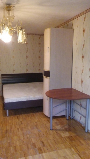 Фото: Сдается! Сдается 1-комнатная квартира. <br>Без комиссий и депозитов, 22500. Коммунальная оплата уже включена в сумму. г. Москва, м. Щелковская, ул. Байкальская 51, кор. 2. От метро пешком 15-20 минут, на автобусе не более 7 минут. <br>Развитая инфа-структура, множество супермаркетов и магазинов, спальный и зеленый район. Рядом национальный парк 