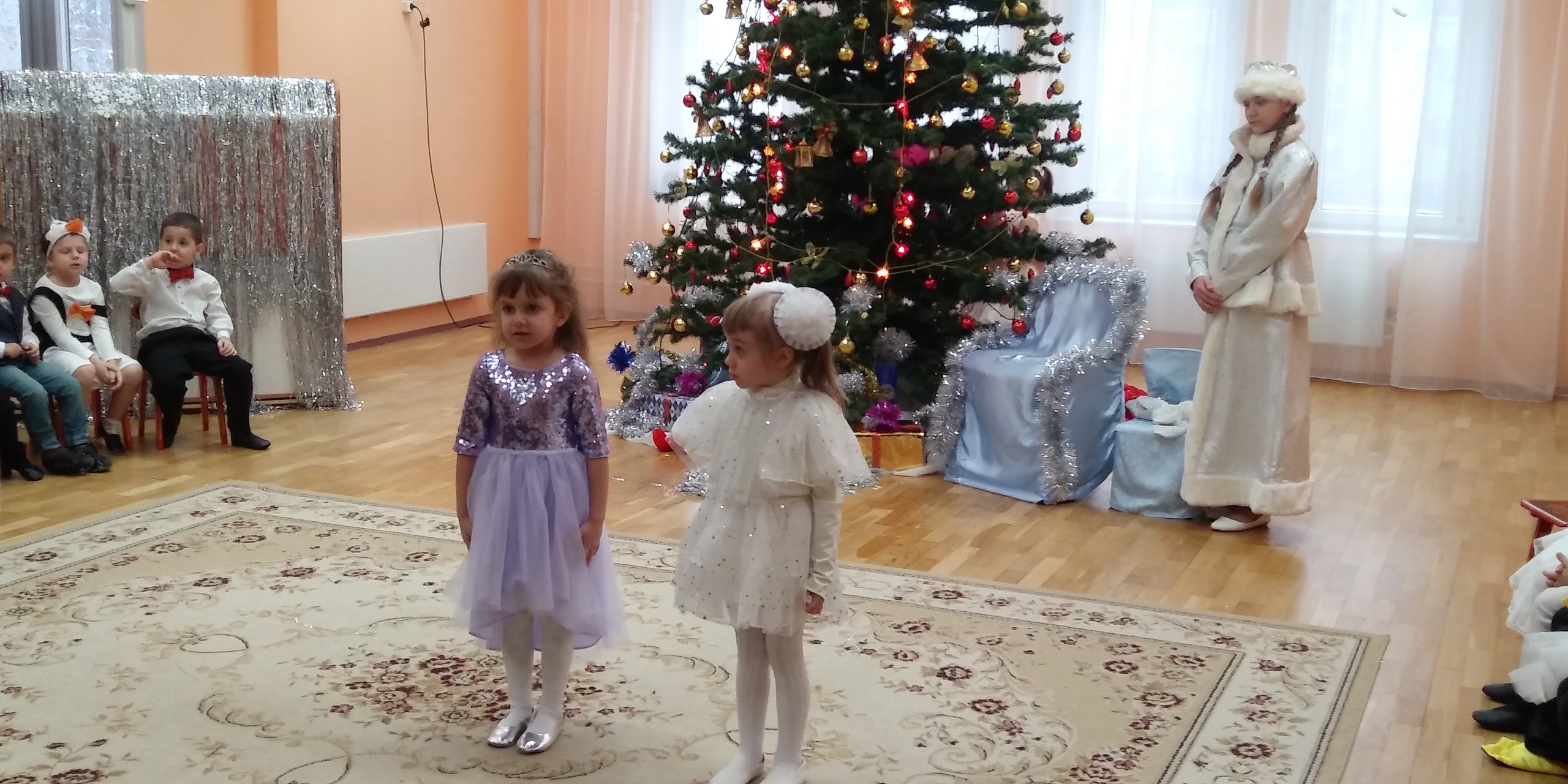 Новогодний Праздник 1 Младшая Новогодний Праздник 1 Младшая