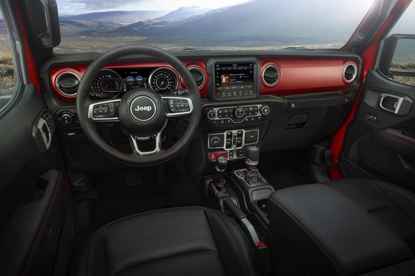 Россиянам предложат «Гладиатора» от марки Jeep. Похоже, что дебютировавший в Лос-Анджелесе рамный пикап доберется и до нашей страны.В частности, в беседе представители марки не стали отрицать
