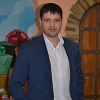 Роман Достовалов