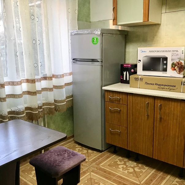 Собственник.<br>ЮЗАО, Москва, Дудкино, поселение Мосрентген.<br>Сдам на длительный срок две абсолютно новые 2х комнатные квартиры (44 кв.м), на 1 и 2 этажах в частном доме охраняемого поселка, 15-20 минут пешком через парк до метро Румянцево.<br>В квартирах имеется новая бытовая техника и мебель для хранения и бытовых нужд. Остальная мебель будет закуплена при необходимости под потребности съемщика.<br>На территории дома есть парковка, беседка, спортивные снаряды, баня, можно делать шашлыки, курить кальян. В шаговой доступности магазины, лес с прудом.<br>48000 в месяц вместе к/у (залог 100%, можно разбить по частям).<br>Требование к съемщикам: без детей и домашних животных.<br>Сергей +7(905)565-88-34<br> Гончаров - фото Фото: Собственник.<br>ЮЗАО, Москва, Дудкино, поселение Мосрентген.<br>Сдам на длительный срок две абсолютно новые 2х комнатные квартиры (44 кв.м), на 1 и 2 этажах в частном доме охраняемого поселка, 15-20 минут пешком через парк до метро Румянцево.<br>В квартирах имеется новая бытовая техника и мебель для хранения и бытовых нужд. Остальная мебель будет закуплена при необходимости под потребности съемщика.<br>На территории дома есть парковка, беседка, спортивные снаряды, баня, можно делать шашлыки, курить кальян. В шаговой доступности магазины, лес с прудом.<br>48000 в месяц вместе к/у (залог 100%, можно разбить по частям).<br>Требование к съемщикам: без детей и домашних животных.<br>Сергей +7(905)565-88-34<br> Гончаров