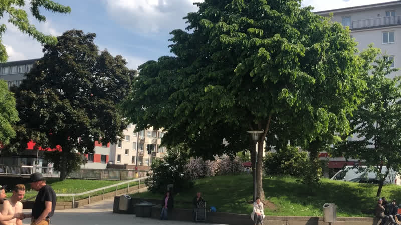 Über kleine Eke in Köln