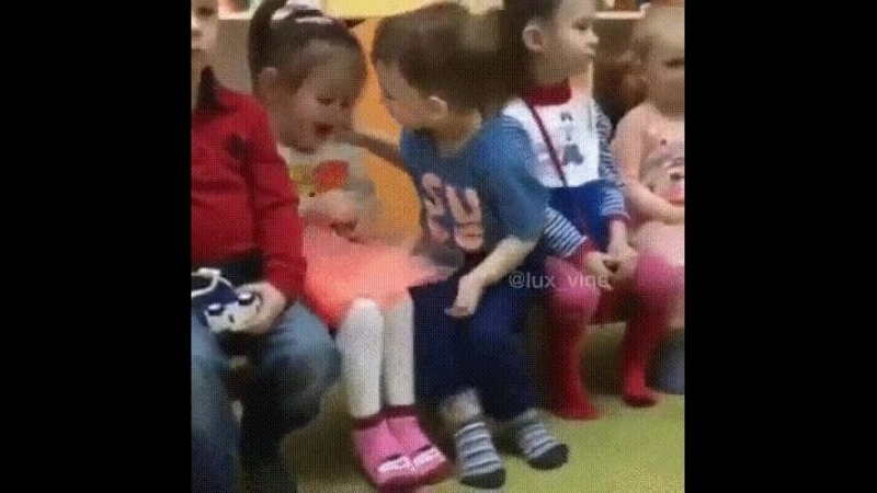 Любви все возрасты покорны.