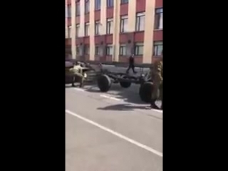 Сбор военного УАЗика за полторы минуты