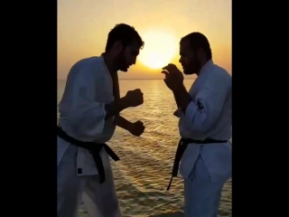 Добрых снов бойцы. Подготовка бойца Кёкусинкай карате. https://vk.com/oyama_mas