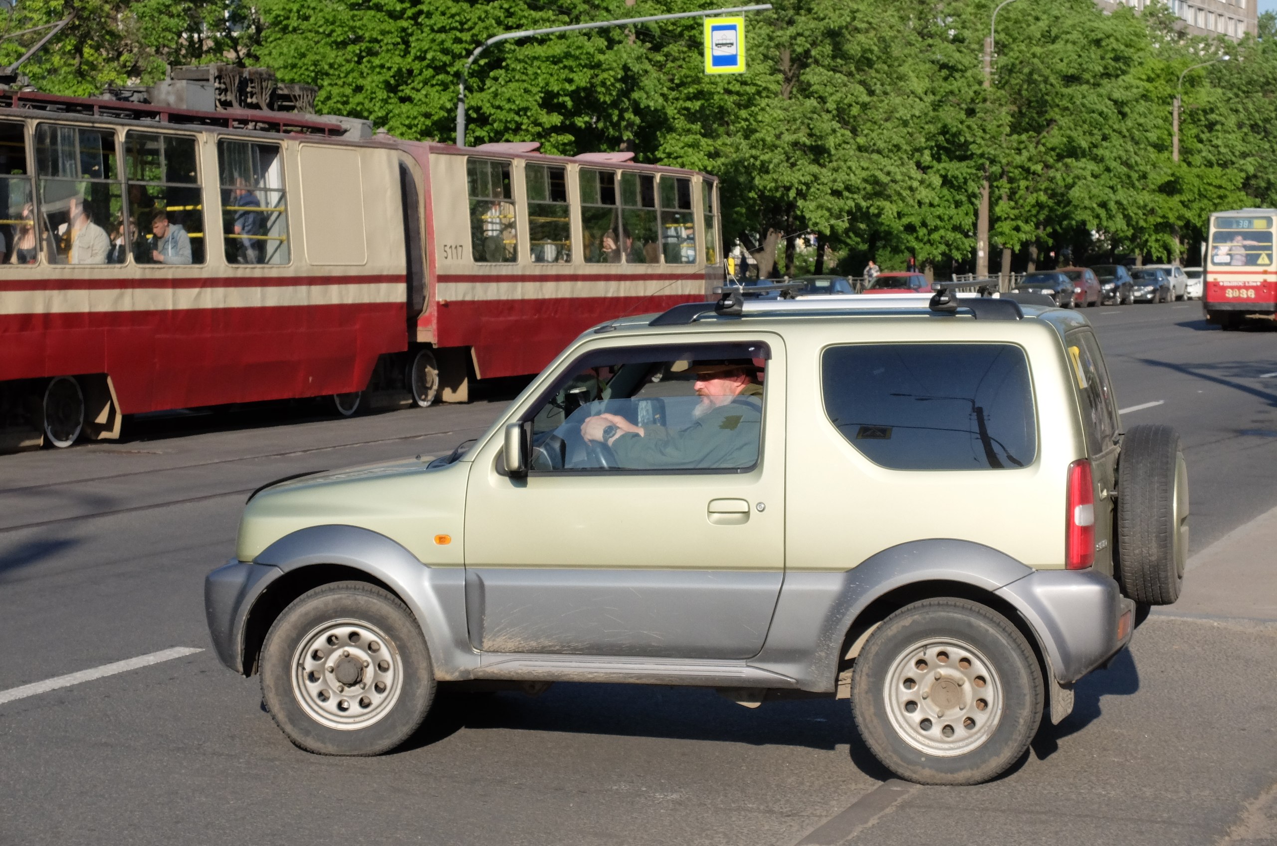https://pp.userapi.com/c846320/v846320568/645d6/IzDAA3jcStU.jpg