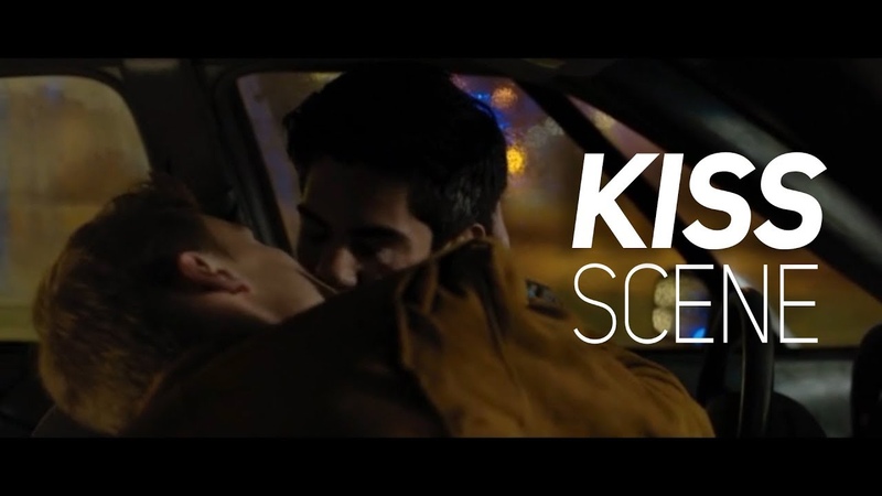 Kiss Scene | Akron 2015