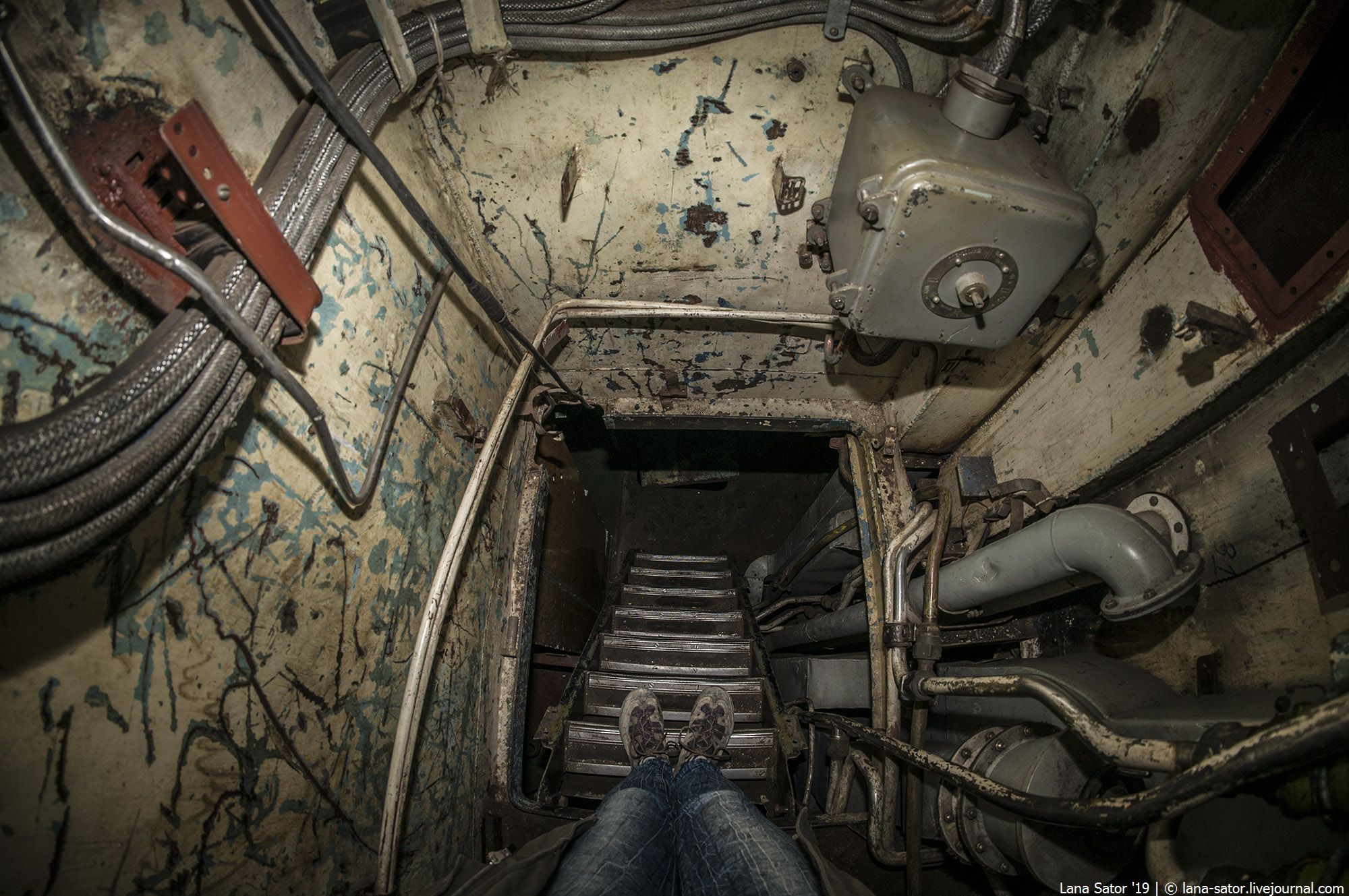 Abandoned submarine Ржавая подводная лодка