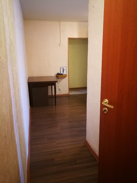 Солнечные девушки! :)<br>!!!Срочно ищу соседку!!!<br><br>Сдается большая проходная(!) комната в двухкомнатной квартире.<br><br>Цена вопроса:<br>15000+ примерно 300р за коммуналку.<br>(Депозит можно разбить, договор на руки, взаимоотношения с хозяйкой дистанционные)<br><br>м. Водный стадион/ мцк Коптево<br>Ул. Солнечногорская.<br><br>Остановка рядом с домом, транспорт ходит каждые 10мин (65, 65к, 565, 70, 698).<br><br>В шаговой доступности Пятера, Сбербанк, Перекресток, Магнит, Фикс.<br><br>У мцк Коптево красивый парк с озерцами.<br><br>От Водного ходит бесплатный автобус до Меги Химки, Оби и прочих.<br>Так же у метро 2 ТЦ + небольшой рынок (продукты/шмот), и тц строительной тематики.<br><br>В соседках не курящая, не пьющая, не устраивающая оргий - Я! :))<br>Работаю в арт-салоне и броу-баре. А теперь еще и учусь по выходным)<br>В рабочие дни приползаю к полуночи, скольжу по стеночке)<br><br>Кого заинтересовало пишите в ЛС<br> кисяка Kato - фото Фото: Солнечные девушки! :)<br>!!!Срочно ищу соседку!!!<br><br>Сдается большая проходная(!) комната в двухкомнатной квартире.<br><br>Цена вопроса:<br>15000+ примерно 300р за коммуналку.<br>(Депозит можно разбить, договор на руки, взаимоотношения с хозяйкой дистанционные)<br><br>м. Водный стадион/ мцк Коптево<br>Ул. Солнечногорская.<br><br>Остановка рядом с домом, транспорт ходит каждые 10мин (65, 65к, 565, 70, 698).<br><br>В шаговой доступности Пятера, Сбербанк, Перекресток, Магнит, Фикс.<br><br>У мцк Коптево красивый парк с озерцами.<br><br>От Водного ходит бесплатный автобус до Меги Химки, Оби и прочих.<br>Так же у метро 2 ТЦ + небольшой рынок (продукты/шмот), и тц строительной тематики.<br><br>В соседках не курящая, не пьющая, не устраивающая оргий - Я! :))<br>Работаю в арт-салоне и броу-баре. А теперь еще и учусь по выходным)<br>В рабочие дни приползаю к полуночи, скольжу по стеночке)<br><br>Кого заинтересовало пишите в ЛС<br> кисяка Kato