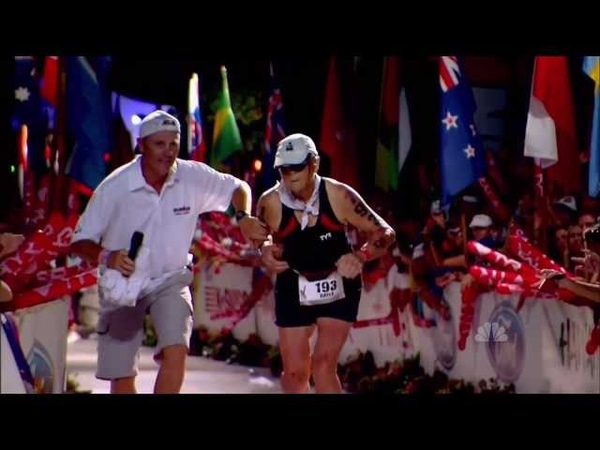 2011 Kona Ironman Triathlon - FINISH