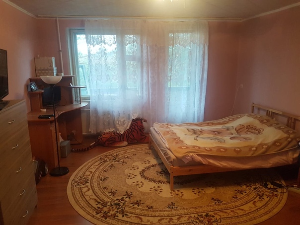 Сдается 3-х к. кв от 70 кв.м.от собственника, комнаты 18.5 м., 14 м., 12.5, два балкона кухня 7 м., коридор 10м.,Лен. Обл. Поселок Старая Малукса. Улица Новоселов д.33 мебель вся в наличии! 4 этаж, из 5 этажного дома! 15 000 , ку включен! Сдается на длительный срок! <br>89052807844<br>Антон - фото Фото: Сдается 3-х к. кв от 70 кв.м.от собственника, комнаты 18.5 м., 14 м., 12.5, два балкона кухня 7 м., коридор 10м.,Лен. Обл. Поселок Старая Малукса. Улица Новоселов д.33 мебель вся в наличии! 4 этаж, из 5 этажного дома! 15 000 , ку включен! Сдается на длительный срок! <br>89052807844<br>Антон