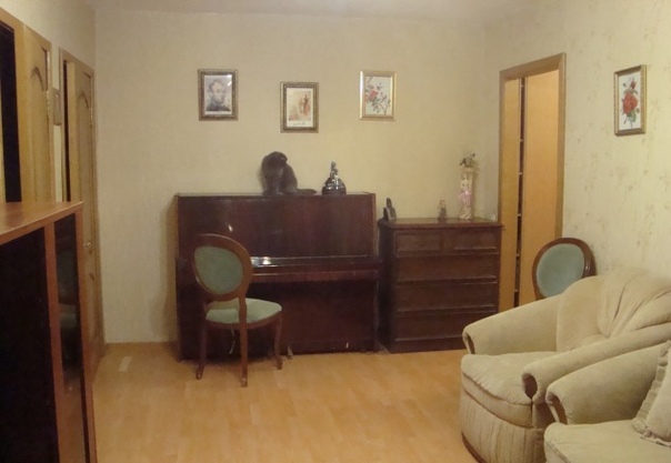 Сдается 3-х комн. квартира, 55 м2, метро Бабушкинская, 5 мин. транспортом, до ж/д ст. Лосиноостровская 5 мин. Комнаты 9+17+11, проходная гостиная, кухня 6 м2,, гардеробная, балкон, с/у раздельный. Тихое место, окна во двор. С мебелью, техникой, интернетом, городским телефоном. Можно с животными.<br>Возможен заезд с 1 июля 2018 г. <br>депозит (можно разбить на 2 месяца) - фото Фото: Сдается 3-х комн. квартира, 55 м2, метро Бабушкинская, 5 мин. транспортом, до ж/д ст. Лосиноостровская 5 мин. Комнаты 9+17+11, проходная гостиная, кухня 6 м2,, гардеробная, балкон, с/у раздельный. Тихое место, окна во двор. С мебелью, техникой, интернетом, городским телефоном. Можно с животными.<br>Возможен заезд с 1 июля 2018 г. <br>депозит (можно разбить на 2 месяца)