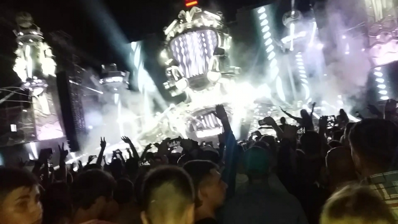 INTRO! ave AVICII!