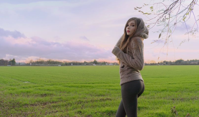 Карина сычева ножки