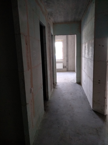 ПРОДАЕТСЯ ОДНОКОМНАТНАЯ квартира в новом доме без отделки. <br>1 этаж. Общая площадь квартиры с лоджией 50,9 кв.м. <br>Квартира просторная. Имеется кладовая и гардеробная. <br>Лоджия остеклена. Рядом парк и недалеко вокзал. Прямая продажа. Собственность оформлена. Документы готовы. <br>Адрес : Ленинградская область , г.Гатчина , ул.Генерала Кныша, д.17 <br>2 950 млн.руб,торг уместен . <br>Общая <br>47,1 м <br>Кухня <br>10,7 м <br>Собственник Светлана +7 931 364 73 71 <br>Агентов просьба не беспокоить. - фото Фото: ПРОДАЕТСЯ ОДНОКОМНАТНАЯ квартира в новом доме без отделки. <br>1 этаж. Общая площадь квартиры с лоджией 50,9 кв.м. <br>Квартира просторная. Имеется кладовая и гардеробная. <br>Лоджия остеклена. Рядом парк и недалеко вокзал. Прямая продажа. Собственность оформлена. Документы готовы. <br>Адрес : Ленинградская область , г.Гатчина , ул.Генерала Кныша, д.17 <br>2 950 млн.руб,торг уместен . <br>Общая <br>47,1 м <br>Кухня <br>10,7 м <br>Собственник Светлана +7 931 364 73 71 <br>Агентов просьба не беспокоить.
