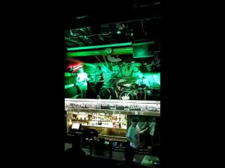 The Hollywoods cover band|паб
