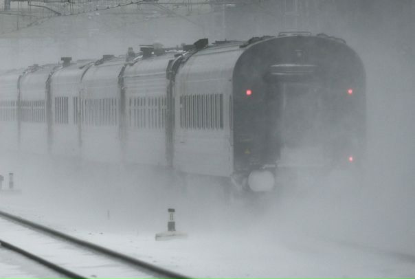 Первоклассница из Петербурга в одиночку уехала на поезде к Деду Морозу: 