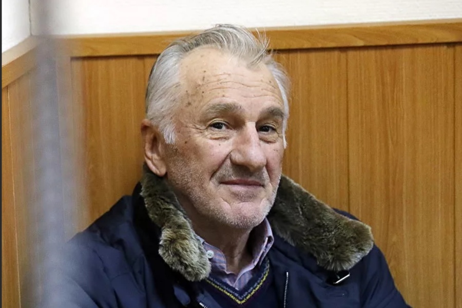 Следователь просил о продлении содержания под стражей Вячеслава Дерева Следователь просил о продлении содержания под стражей Вячеслава Дерева