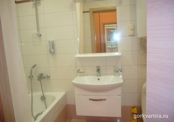 Москва, м Новые Черемушки, ул. Гарибальди, 36. +79221987440, Михаил <br>Сдается комната в двухкомнатной квартире,в хорошем состоянии,вторая комната закрыта, без подселения. В квартире имеется вся необходимая мебель и бытовая техника. Дом расположен в удобном для проживания месте с развитой инфраструктурой. Отличная транспортная развязка в шаговой доступности остановки общественного транспорта. На длительный срок от 3 месяцев до 2.5 лет. Рассмотрю всех ,включая иностранцев. Стоимость 15000 мес, отдельно по счетчикам вода и свет, КУ включены. - фото Фото: Москва, м Новые Черемушки, ул. Гарибальди, 36. +79221987440, Михаил <br>Сдается комната в двухкомнатной квартире,в хорошем состоянии,вторая комната закрыта, без подселения. В квартире имеется вся необходимая мебель и бытовая техника. Дом расположен в удобном для проживания месте с развитой инфраструктурой. Отличная транспортная развязка в шаговой доступности остановки общественного транспорта. На длительный срок от 3 месяцев до 2.5 лет. Рассмотрю всех ,включая иностранцев. Стоимость 15000 мес, отдельно по счетчикам вода и свет, КУ включены.