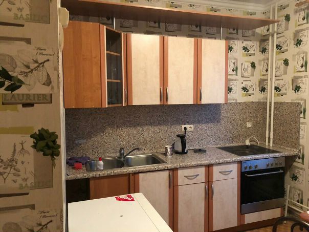 Ищу соседку на подселение в 1 комнатную квартиру. 15000+ку (1000с каждой). М Севастопольская, 7мин пешком от метро. В квартире сделан косметический ремонт. Оформление по договору. Если ты не курящая, без животных и не храпишь по ночам)) То добро пожаловать) подробности в личку.<br> Шарапова - фото Фото: Ищу соседку на подселение в 1 комнатную квартиру. 15000+ку (1000с каждой). М Севастопольская, 7мин пешком от метро. В квартире сделан косметический ремонт. Оформление по договору. Если ты не курящая, без животных и не храпишь по ночам)) То добро пожаловать) подробности в личку.<br> Шарапова