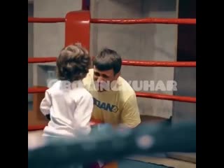 🎬Видео из домашнего архива Василия Ломаченко💪