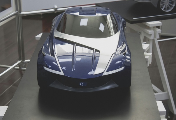 Nissan Z-Vision. Проект Ильи Захарова Дипломный проект. Московский Политехнический УниверситетАвторское описание проектаNissan Z-Vision это новый взгляд на традиционную японскую философию, в