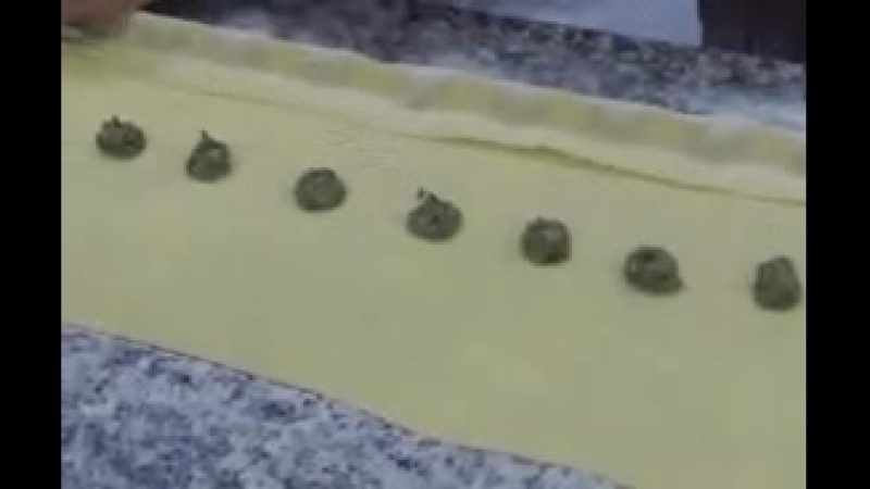 Сверхбыстрый метод лепки пельменей )