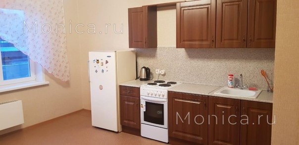 Фото: Сдается двухкомнатная квартира площадью 79 кв.м, в транспортной доступности от метро 