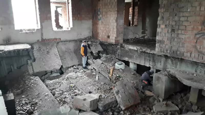 кто зайдёт в 6 утра к нам