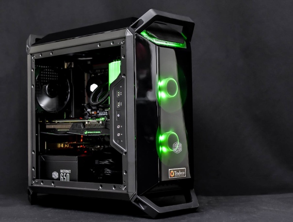 Почему же Q300P выглядит настолько УДИВИТЕЛЬНЫО Фото Tradeco Modding.