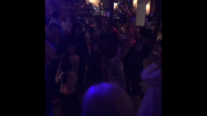VID_159360311_033905_765.mp4