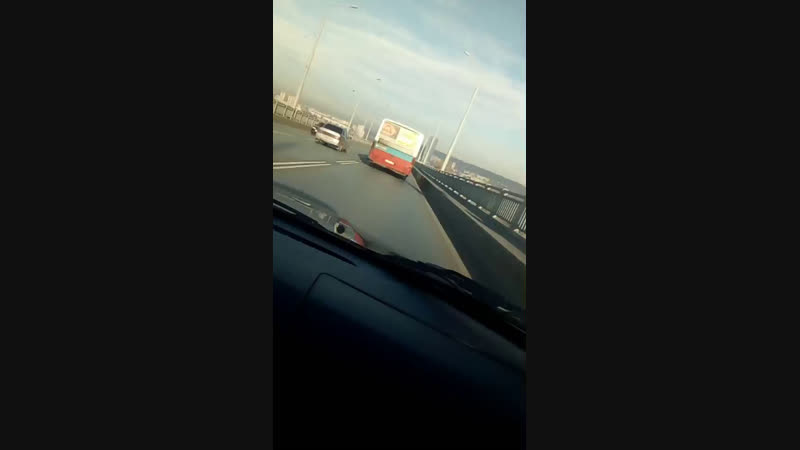 максим едит в саратов