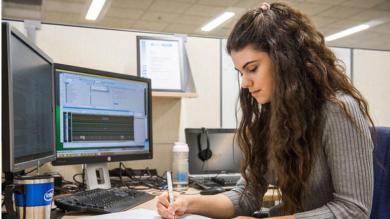 [Изображение: fRF8LgAlzsw.jpg]