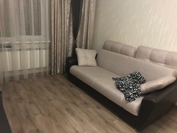 Сдается: 1к. квартира( Объявления от АГЕНСТВА, комиссия:12000) <br>Стоимость: 23000+счетчики <br>Адрес: ул. Лихоборские Бугры, 5 , Лихоброды. <br>Доп: 37 кв метров, жилая 20, кухня 10 <br>4/14 этаж. <br>Предлагается к сдаче на длительный срок однокомнатная квартира. В квартире для проживания есть все необходимое, сделан хороший ремонт. <br>сдача только на длительный срок. <br>Залог и депозита нет. <br>Просмотреть можно в день обращения, документы к заселению все готовы. <br>Контактное лицо: +7-922-157-78-89 - Кирилл. - фото Фото: Сдается: 1к. квартира( Объявления от АГЕНСТВА, комиссия:12000) <br>Стоимость: 23000+счетчики <br>Адрес: ул. Лихоборские Бугры, 5 , Лихоброды. <br>Доп: 37 кв метров, жилая 20, кухня 10 <br>4/14 этаж. <br>Предлагается к сдаче на длительный срок однокомнатная квартира. В квартире для проживания есть все необходимое, сделан хороший ремонт. <br>сдача только на длительный срок. <br>Залог и депозита нет. <br>Просмотреть можно в день обращения, документы к заселению все готовы. <br>Контактное лицо: +7-922-157-78-89 - Кирилл.